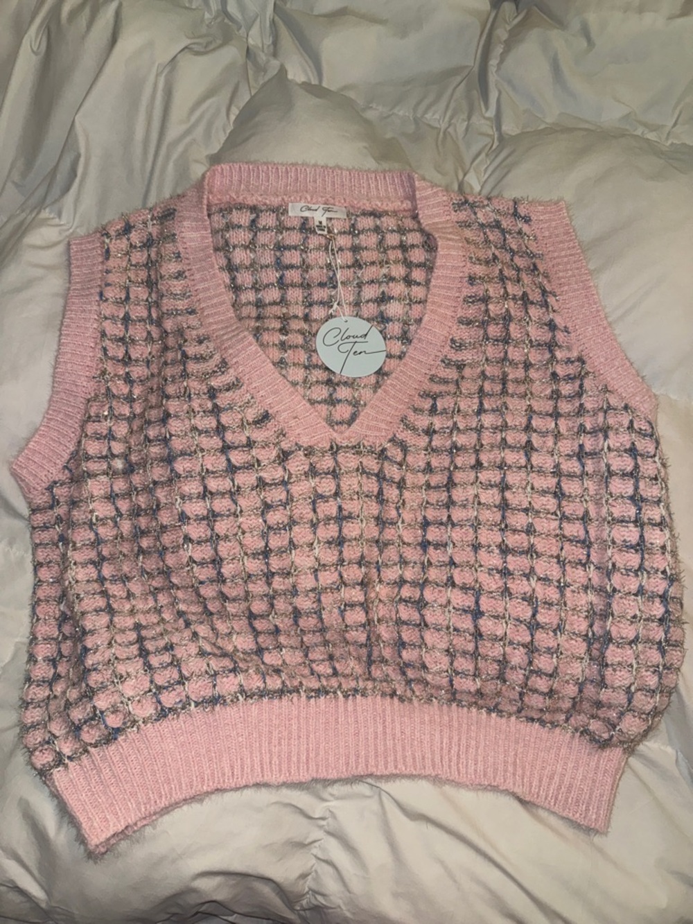 Cloud Ten Pink Grid Knit V-Neck Sweater Vest - Soft Sleeveless Layering